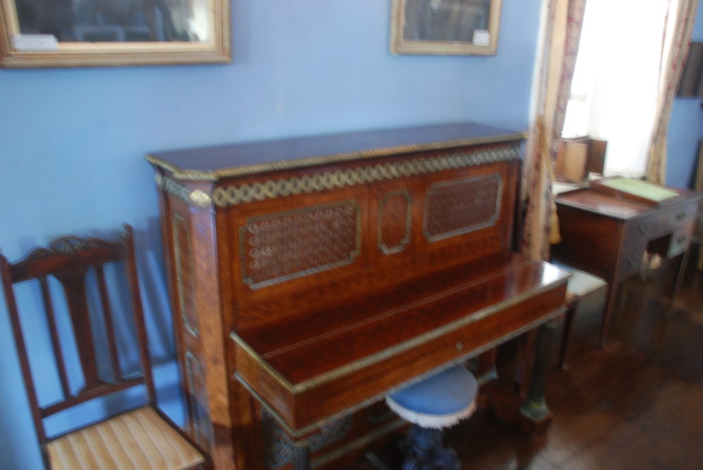 a piano in a room