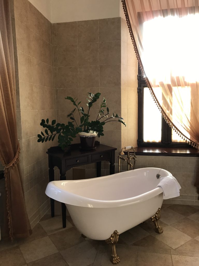 a bathtub in a bathroom