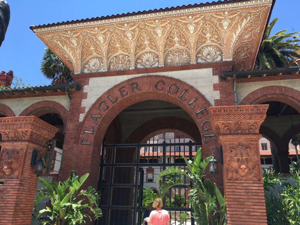 Alligators, Oddities and History in St. Augustine