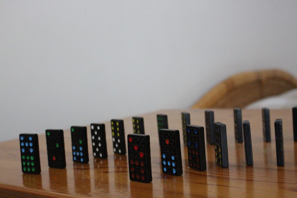 a group of dominoes on a table