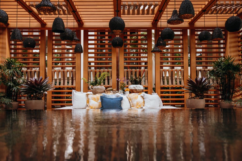 Mauna Lani lobby