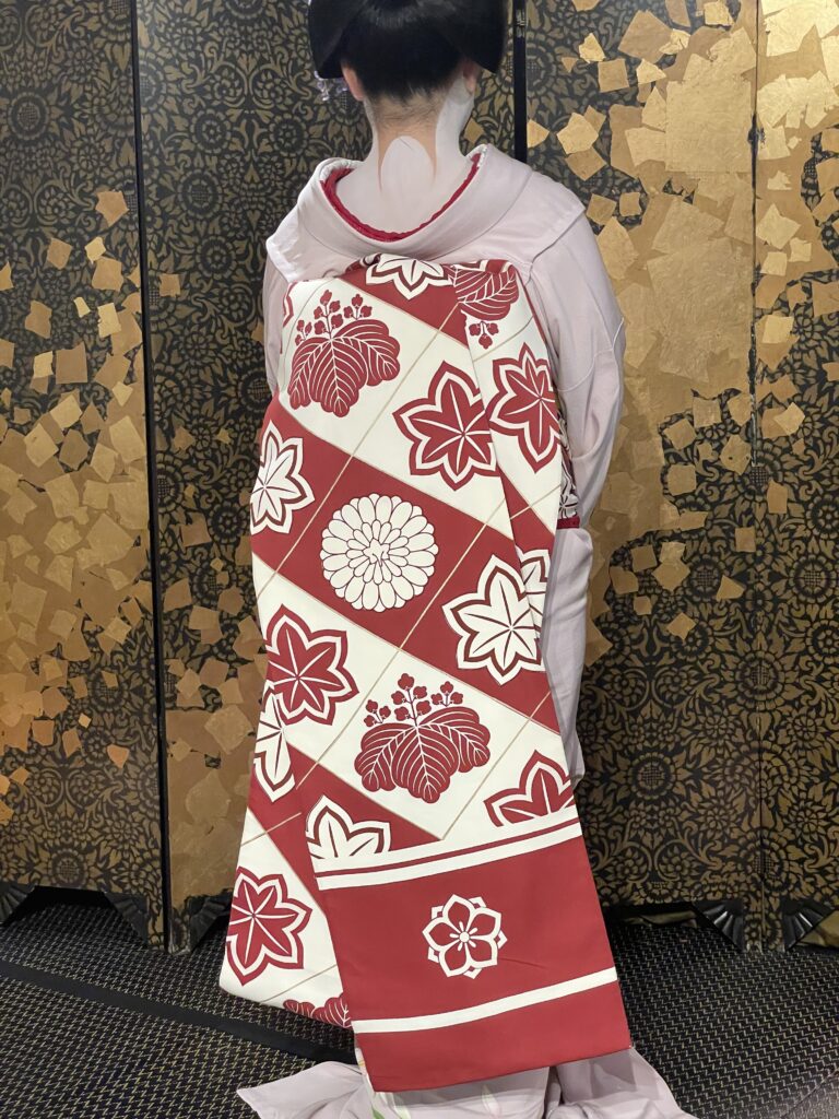 a mannequin wearing a kimono