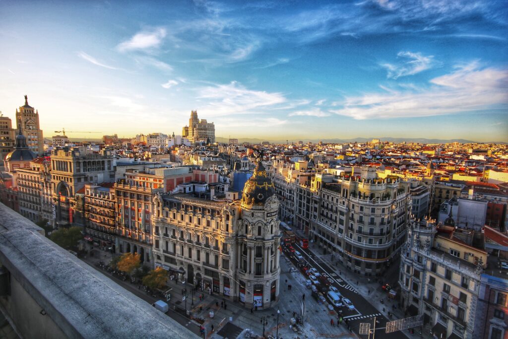 a city with many buildings