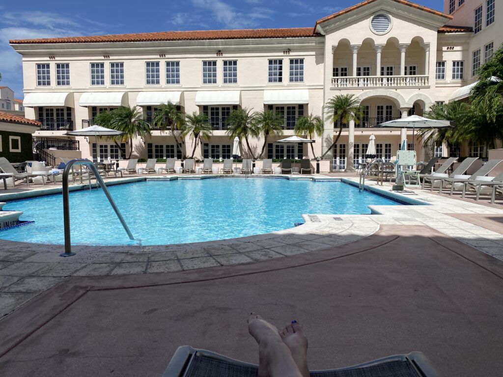 a pool in front of a building