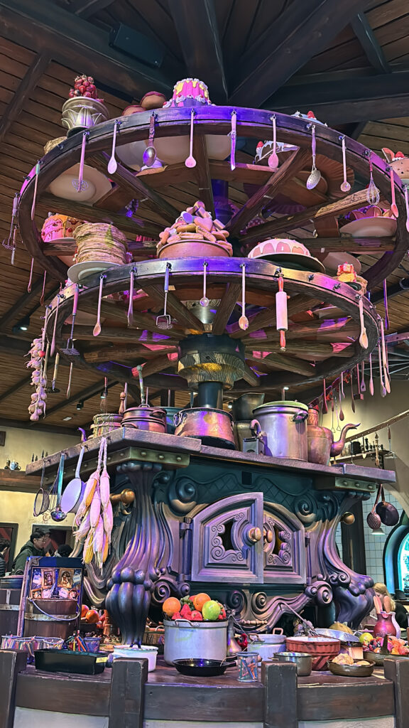 a wheel with utensils and utensils from it