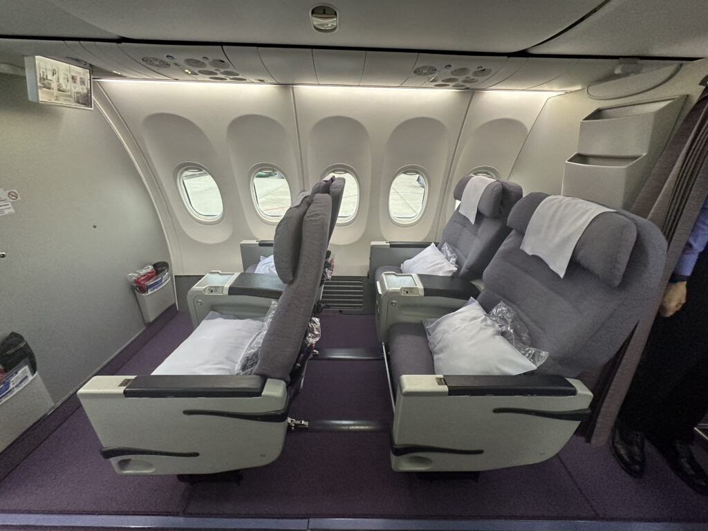 a row of seats in an airplane